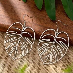 Silver Leaf Earrings